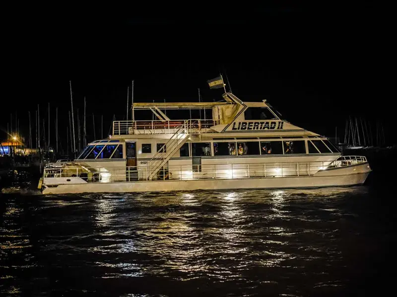 Fiesta en Barco de Olivos con y sin cena