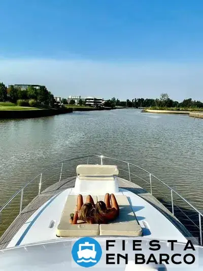 Alquila un yate de Nordelta para un evento privado